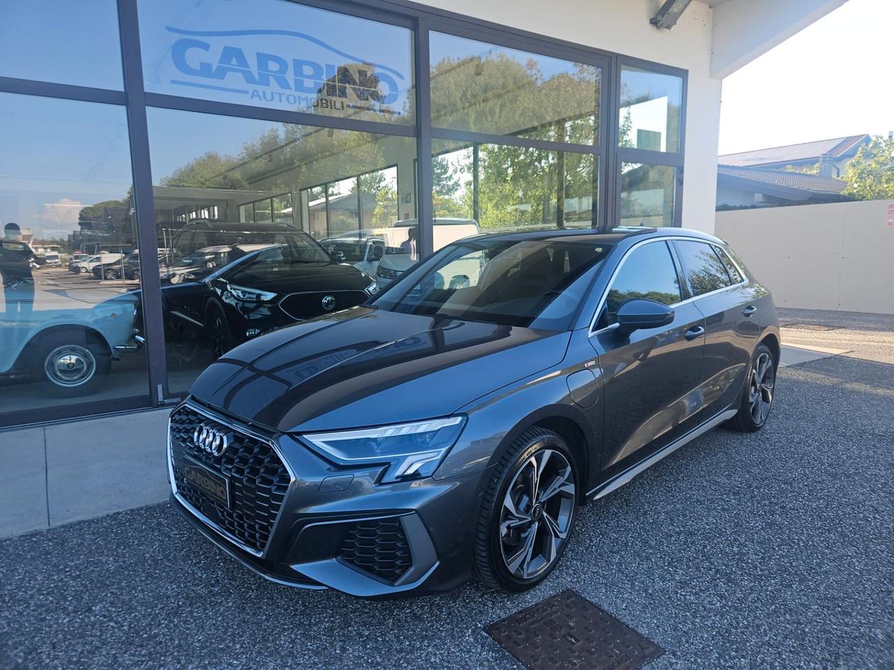 Audi A3 SPB 40 TFSI e S tronic line edition - Plug-in -