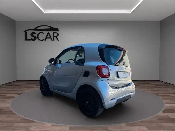 Smart ForTwo 70 1.0 twinamic Superpassion
