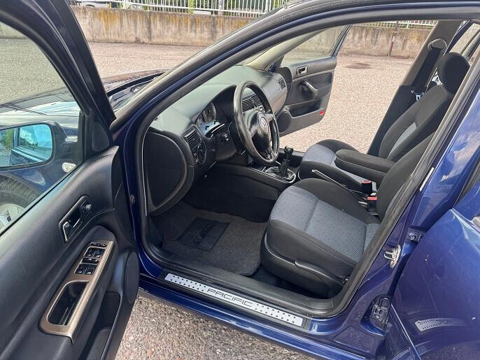 Volkswagen Golf 1.9 TDI 5p. Trendline