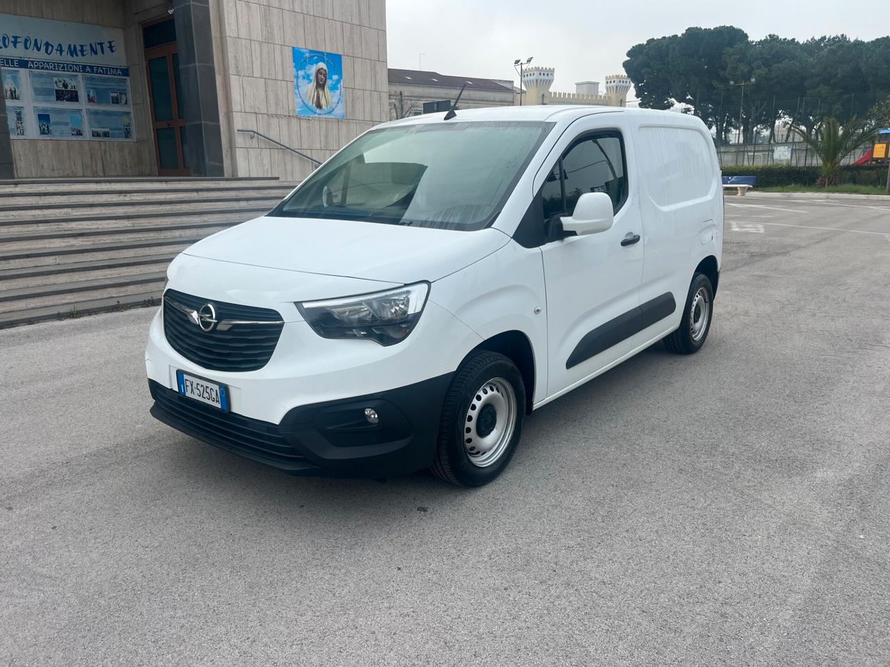 Opel COMBO 1.6 DIESEL KW 75,CV 102 3 POSTI