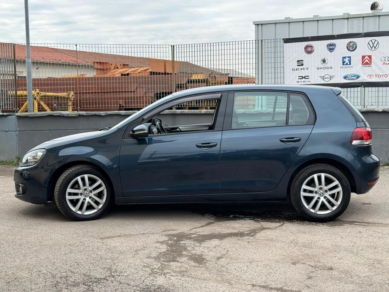 Volkswagen Golf 1.6 TDI DPF 5p. Highline