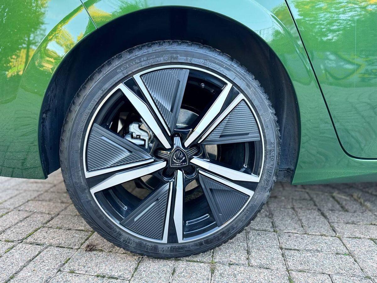 Peugeot 308 1.2 hybrid GT 145cv e-dcs 6