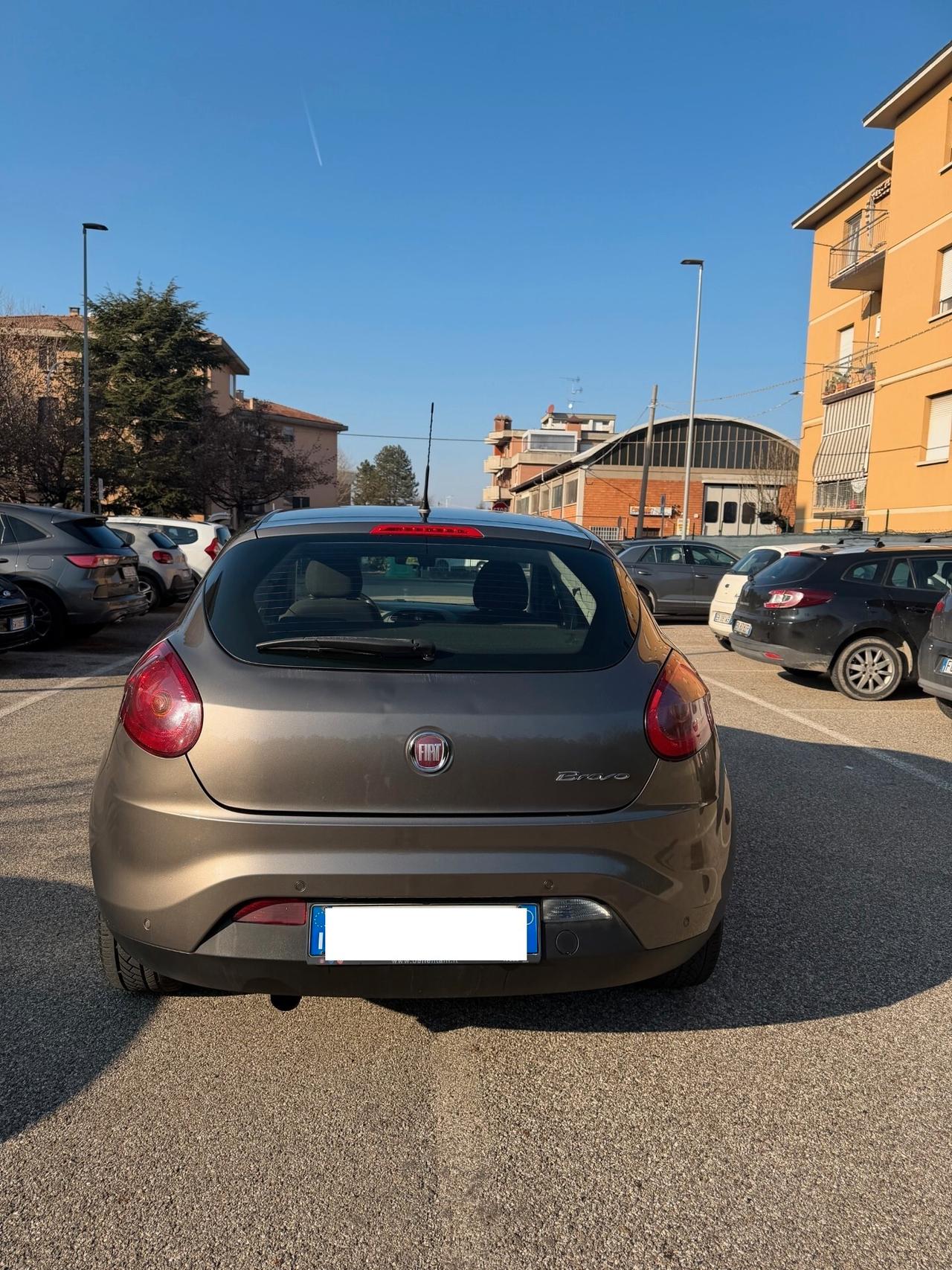 Fiat Bravo 1.4 GPL - NEOPATENTATI - 12 MESI DI GARANZIA -