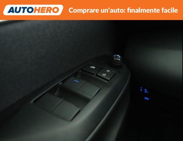 TOYOTA Yaris 1.5 Hybrid 5 porte Trend