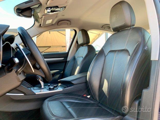 ALFA ROMEO Stelvio 2.2 TD 210 CV AT8 Q4 Super
