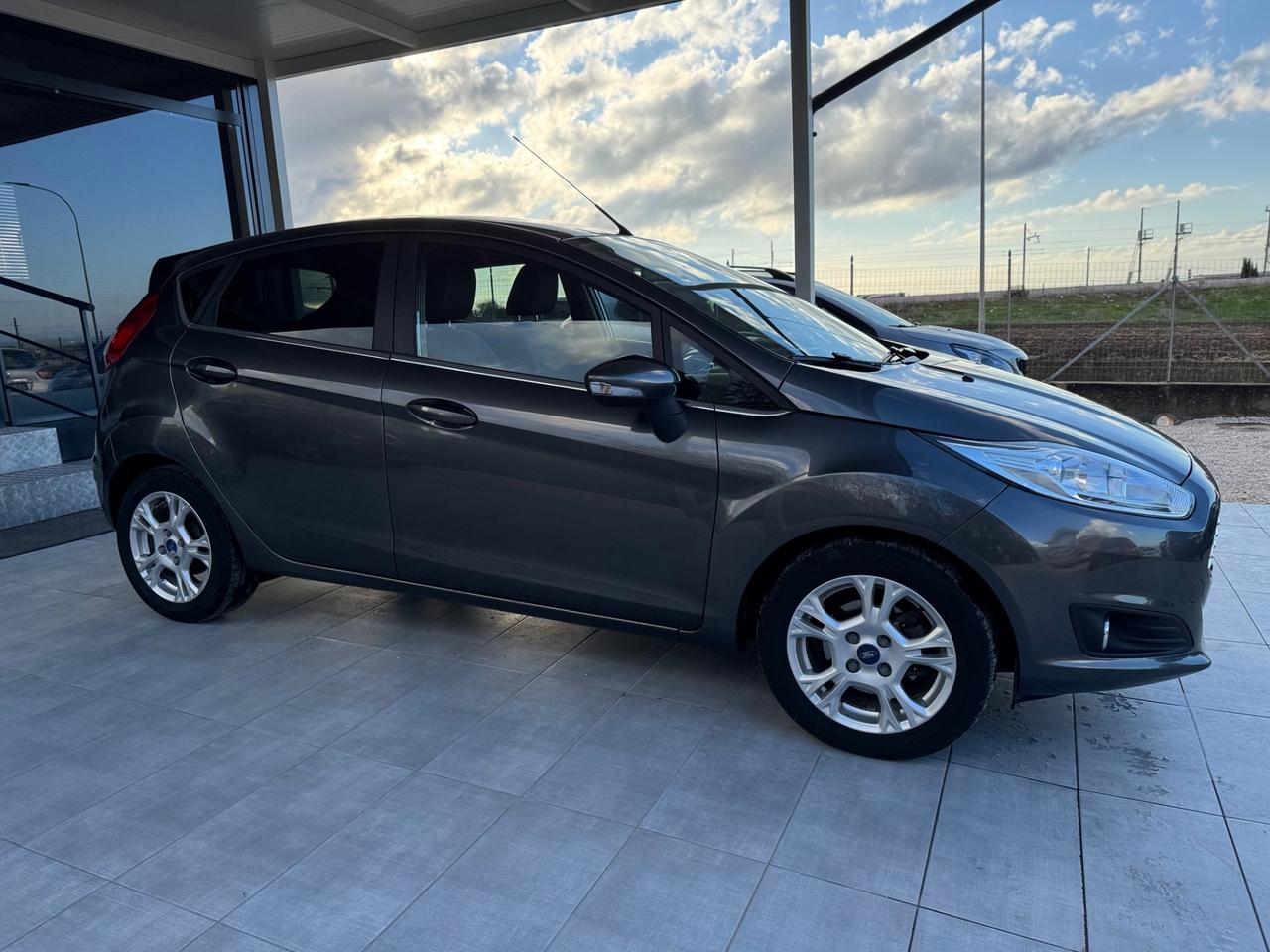 Ford Fiesta 1.5 TDCi 95CV 5 porte Titanium