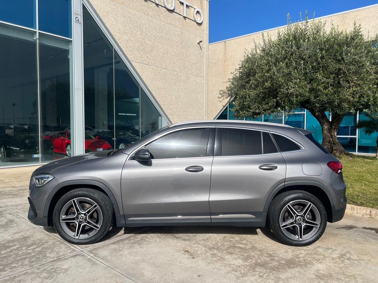 Mercedes-Benz GLA 250 e phev Premium OFFERTA T-STOCK PREZZO IMPERDIBILE