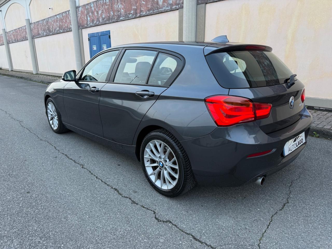 Bmw 118d 5p. Business Automatica 2017
