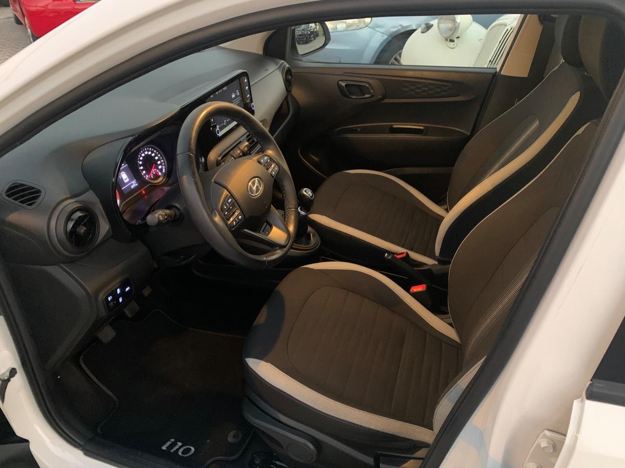 Hyundai i10 1.0 MPI Tech unipro