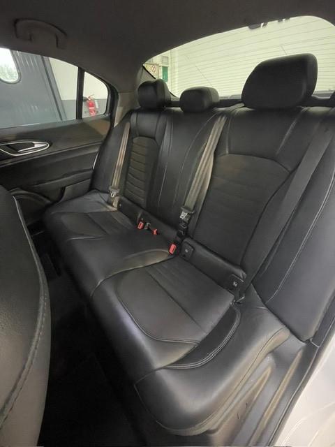 Alfa Romeo Giulia 2.2 Turbodiesel 180cv Super