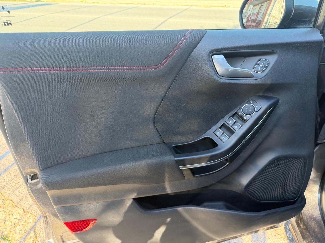 Ford Puma 1.0 EcoBoost Hybrid 125 CV S&S ST-Line