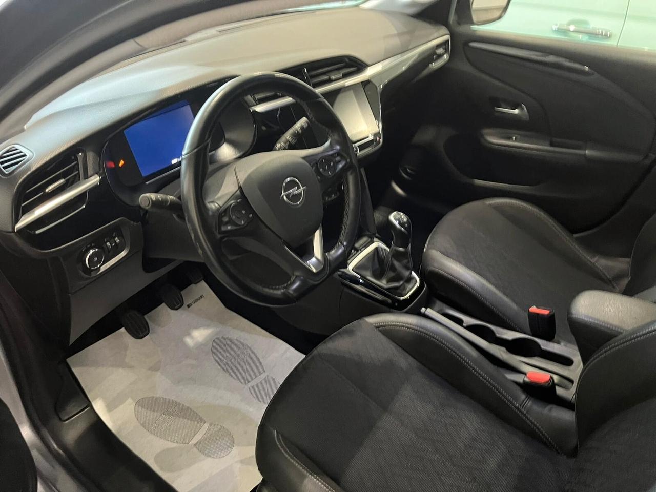 Opel Corsa 1.2 Elegance ottima valutazione per eventuale permuta con auto recenti max. km 80.000