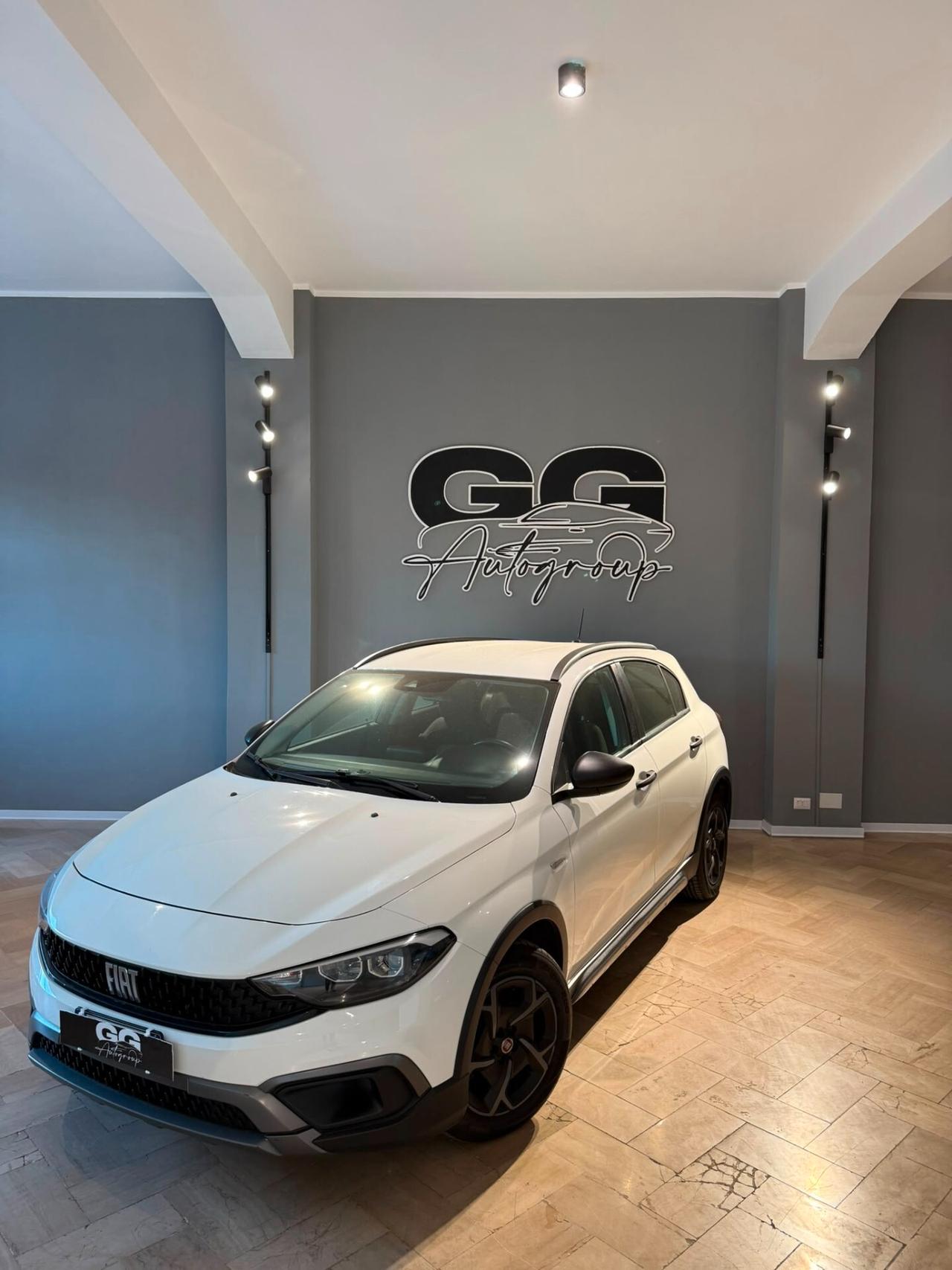 Fiat Tipo 1.6 Mjt S&S 5 porte Cross