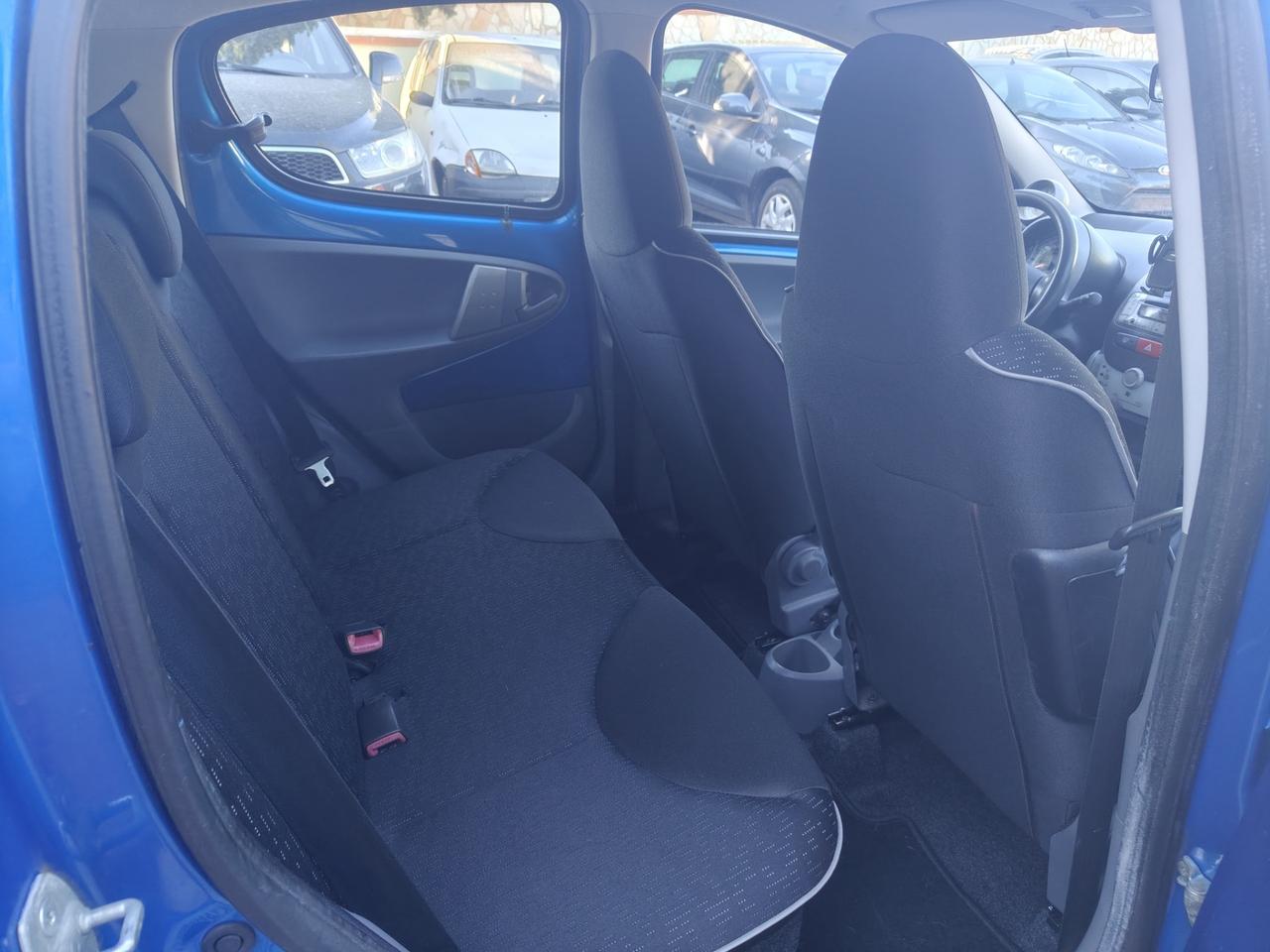 Peugeot 107 1.0 68CV 5p. Plaisir
