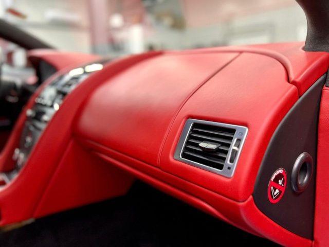 ASTON MARTIN DB9 Volante Touchtronic