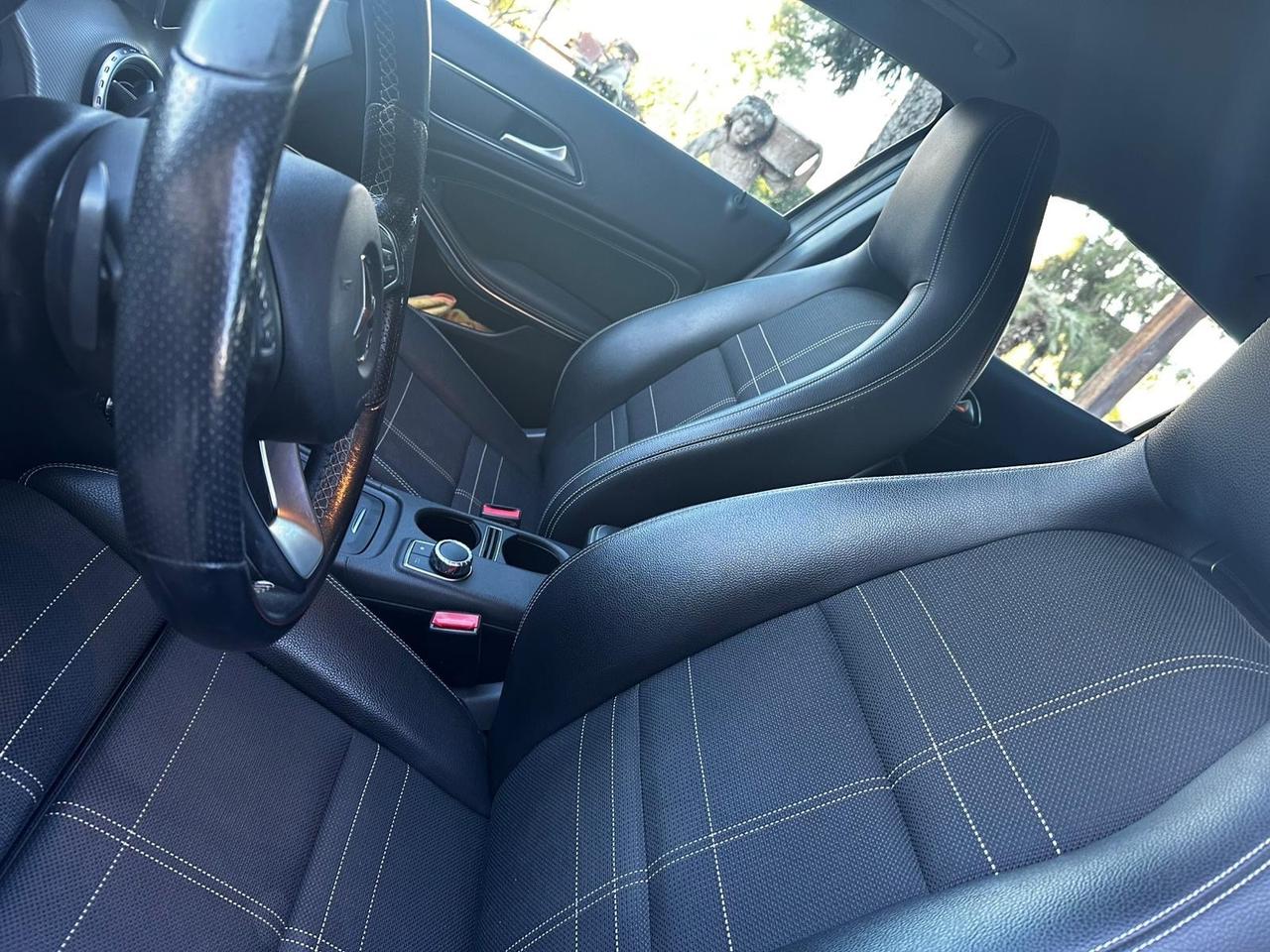 Mercedes-benz GLA 200 d Premium