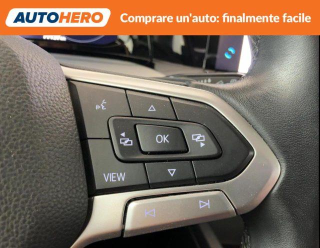 VOLKSWAGEN Golf 1.0 eTSI EVO DSG Life