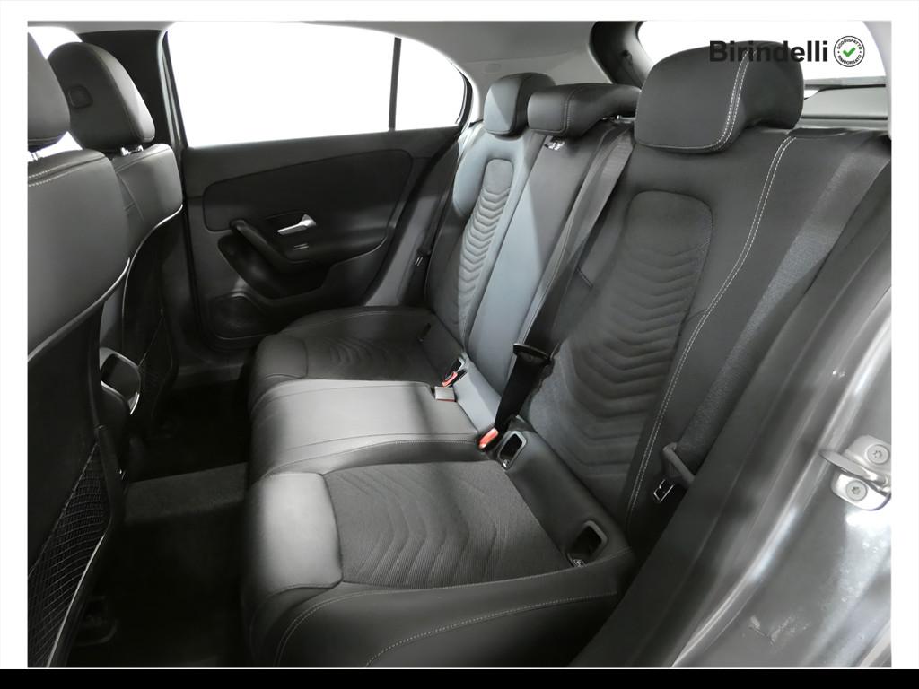Mercedes-Benz Classe A (W177) - A 180 d Automatic Progressive Advanced