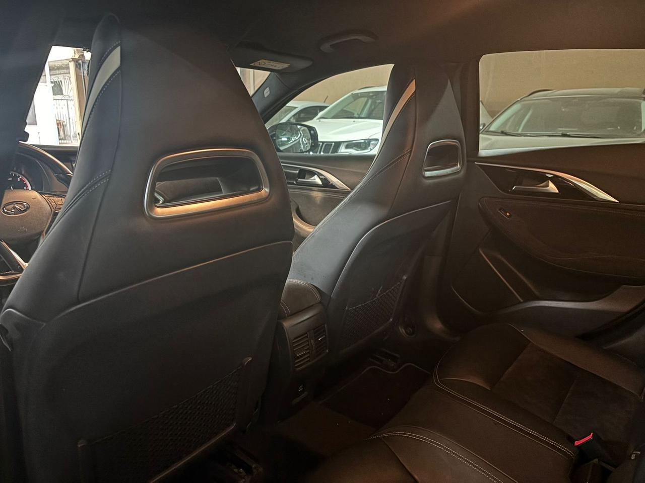 Infiniti Q30 1.5 diesel Sport