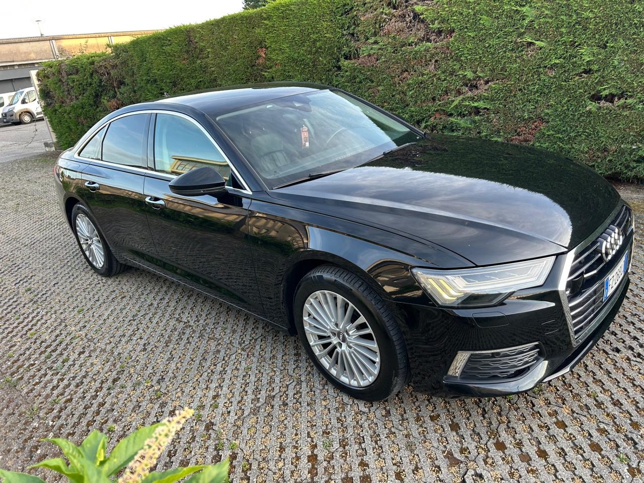 Audi A6 35 2.0 TDI S tronic Business Plus