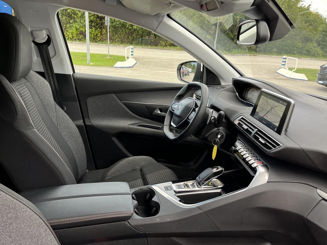 PEUGEOT 5008 1500 DCI 130 CV AUTOM. 7 POSTI