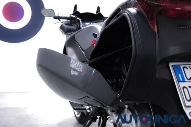 HONDA Deauville 700 NT700VA