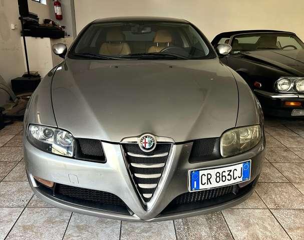 Alfa Romeo GT 3.2 V6 24v BUSSO