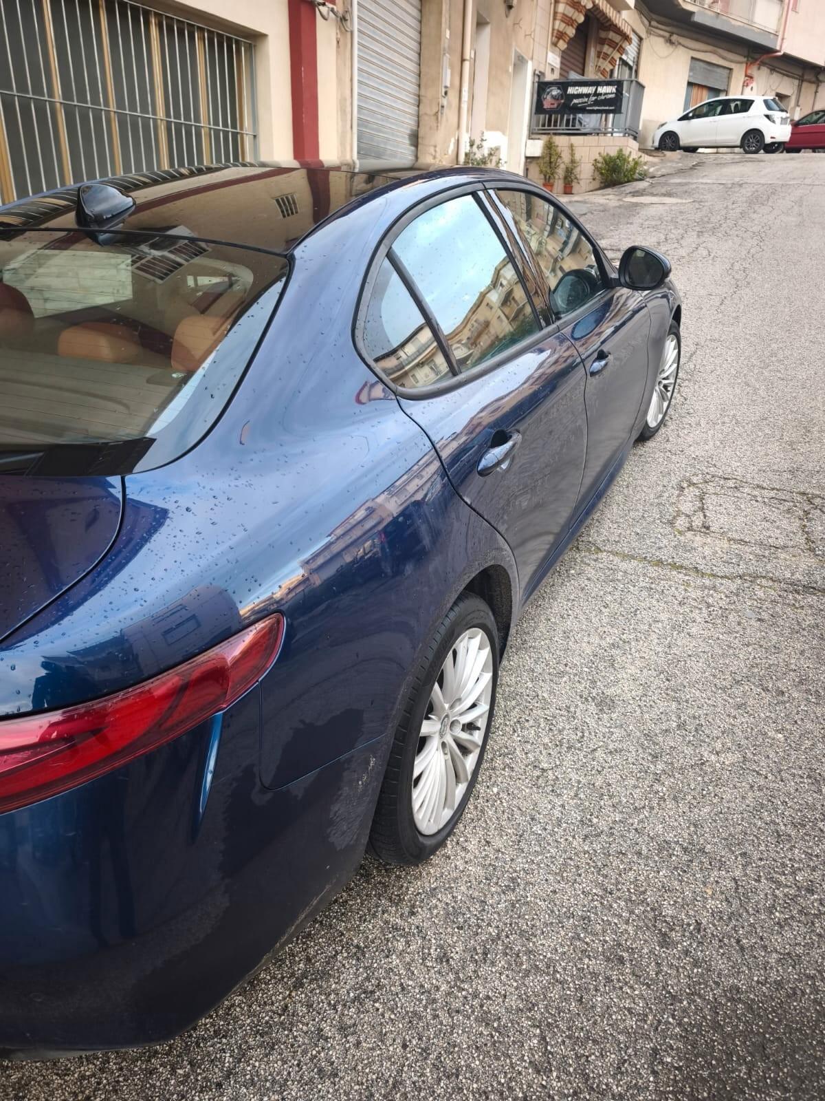 Alfa Romeo Giulia 2.2 Tdi 150 CV Super - 2017