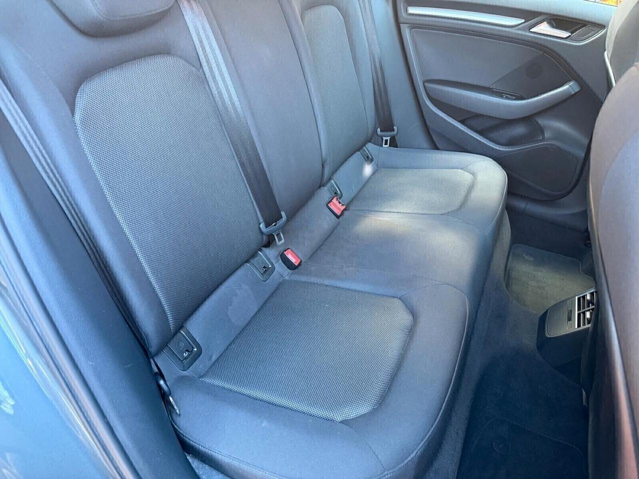 Audi A3 Sportback 30 1.6 TDI 116cv Business