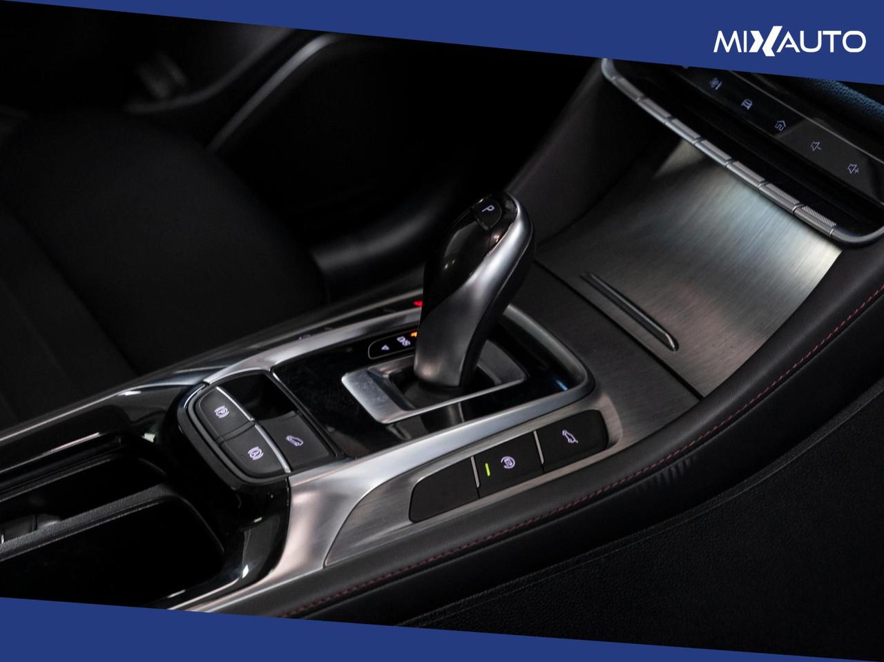 MG HS 1.5T DCT Luxury 2WD AUTO