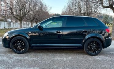 Audi A3 SPB 2.0 TDI Attraction - UNICO PROPRIETARIO