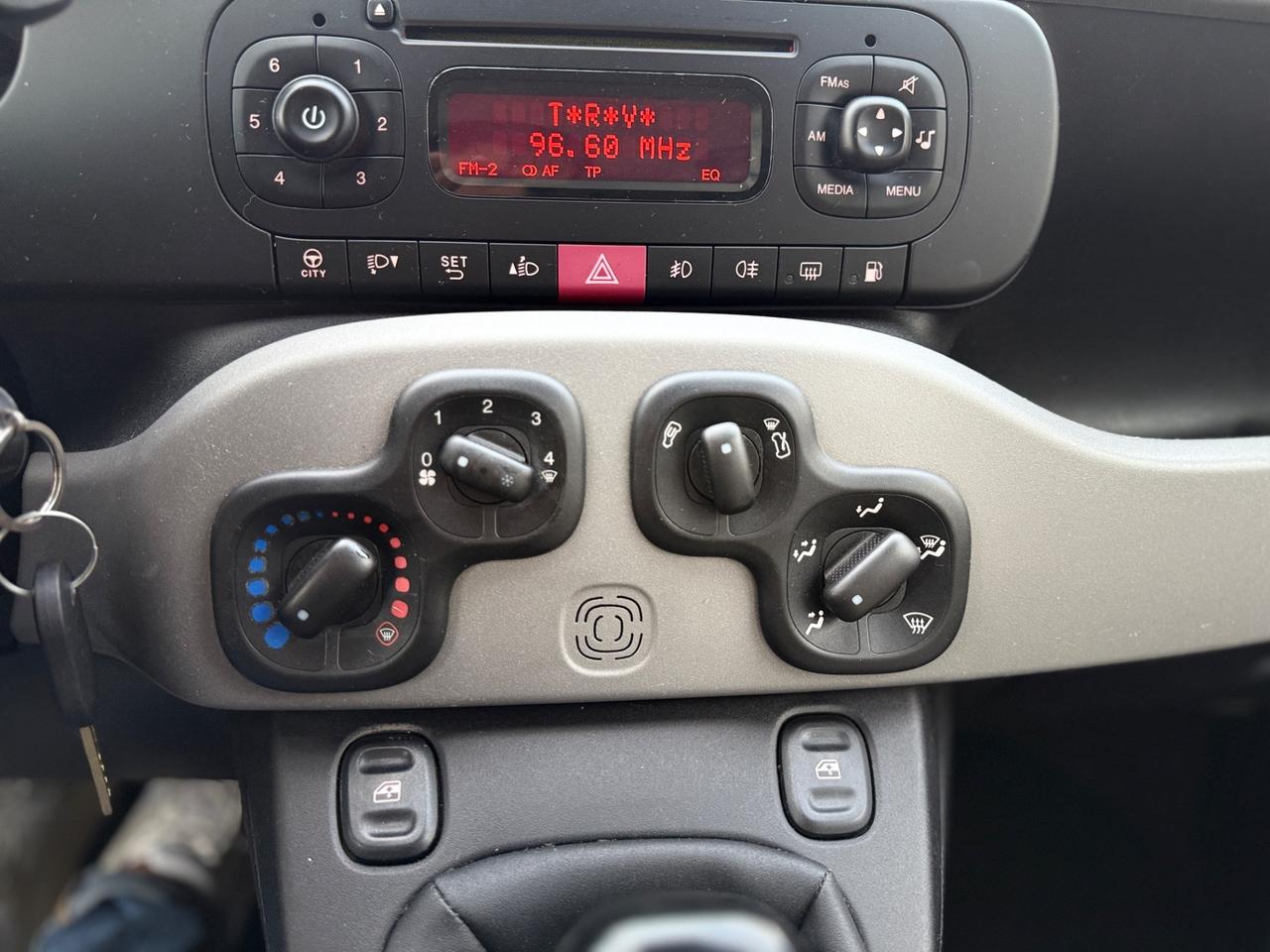 Fiat Panda 0.9 TwinAir Turbo Natural Power Lounge