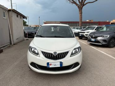 Lancia Ypsilon 1.2 69 CV 5 porte GPL Alberta Ferretti