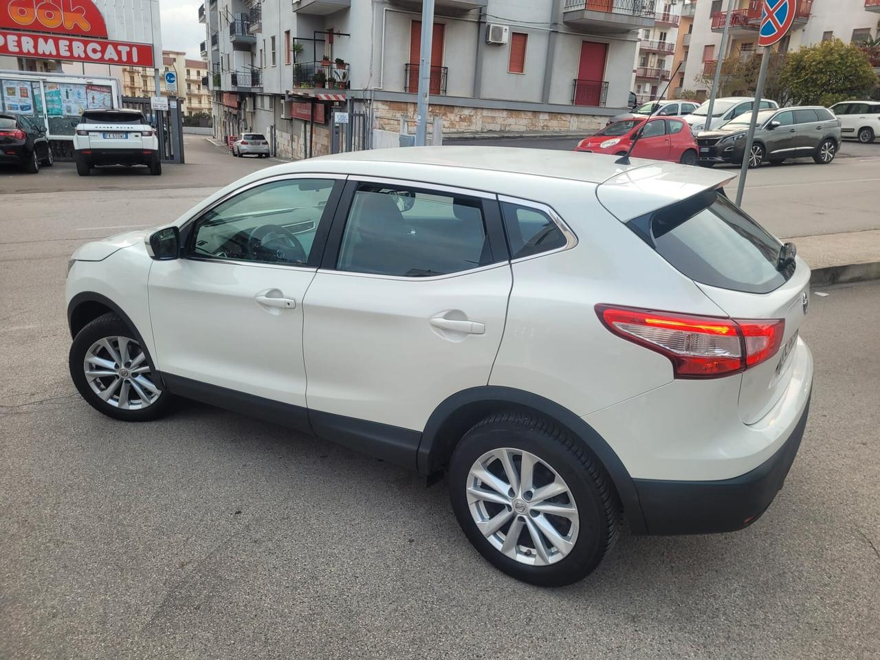 Nissan Qashqai 1.5 dCi Tekna * Certificata in Casa Madre * Garantita 12 Mesi