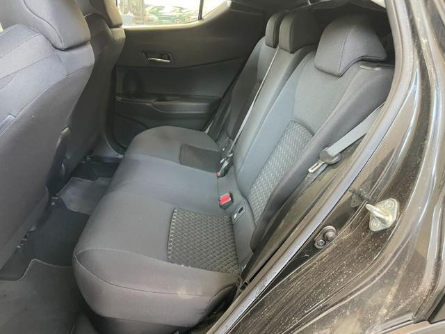 TOYOTA C-HR 1.8 HYBRID E-CVT 122CV BUSINESS