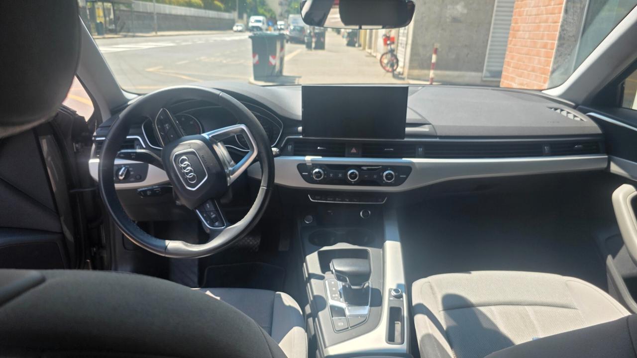 Audi A4 Avant 35 TFSI S tronic Business