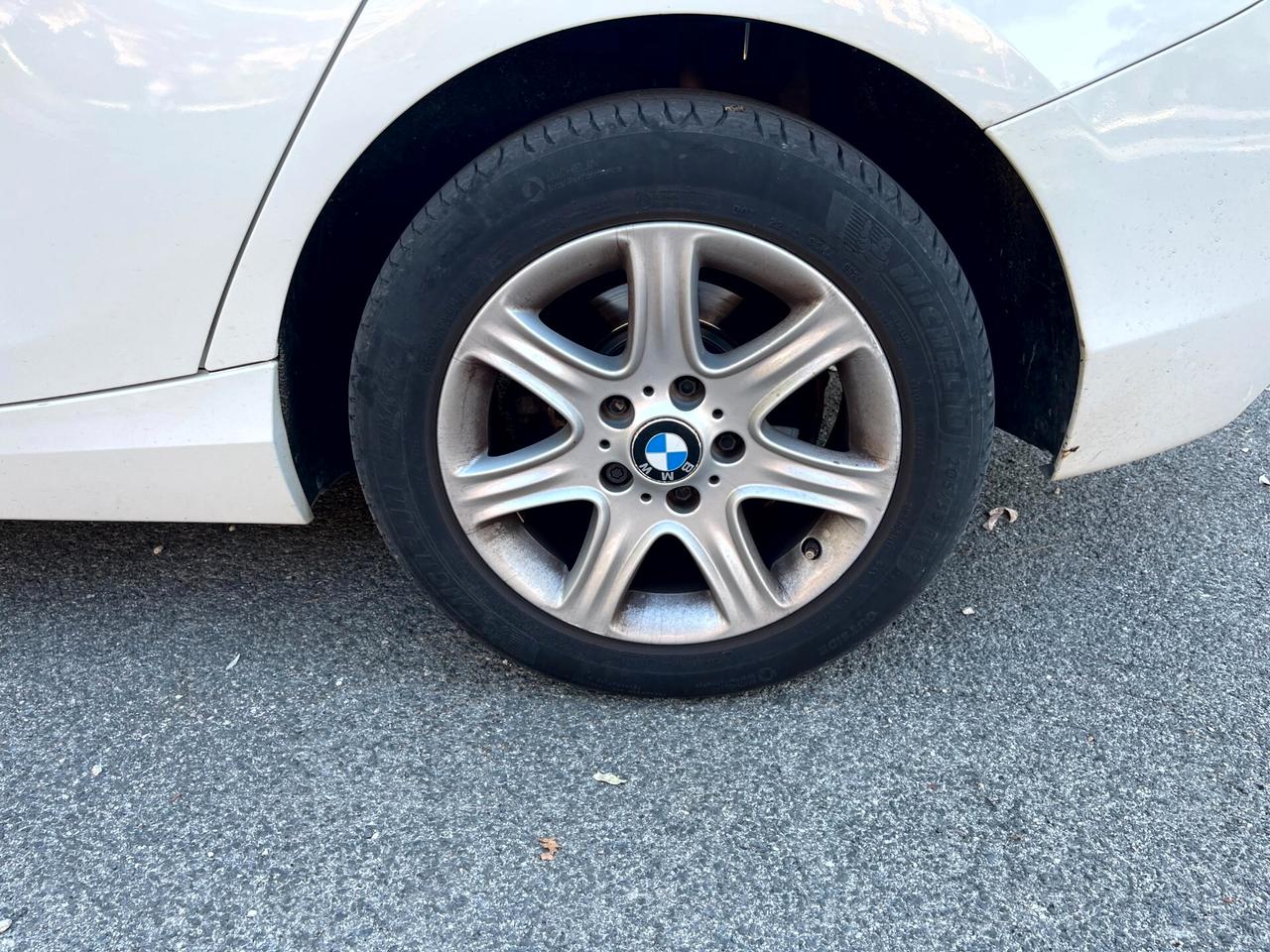 Bmw 114 114d 12 MESI DI GARANZIA 5p Unique NEOPATENTATI