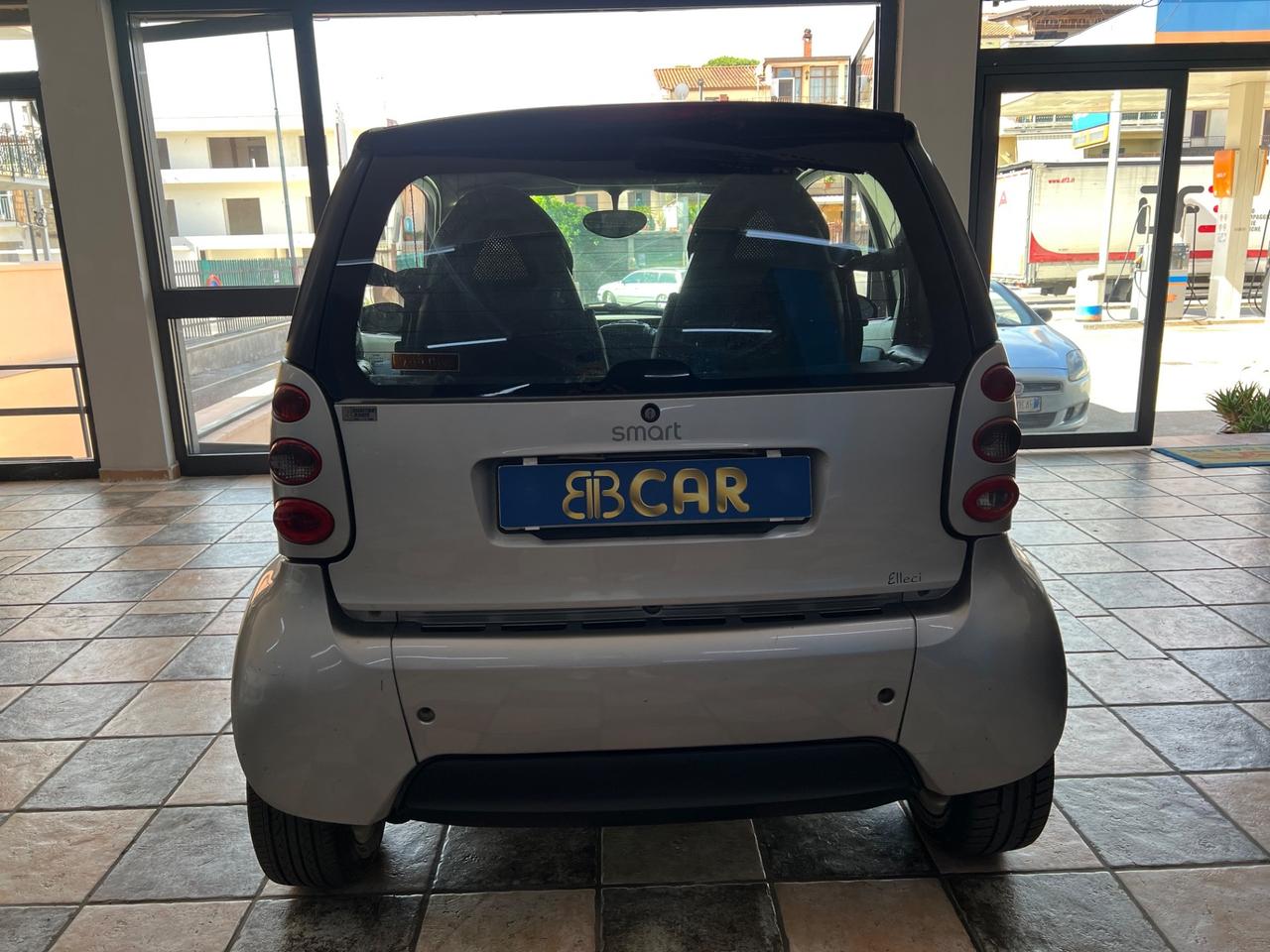 Smart ForTwo 700 coupé pure (37 kW)