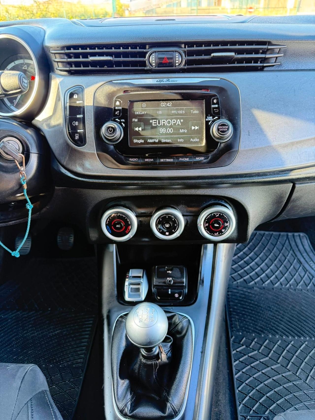 Alfa Romeo Giulietta 1.6 JTDm-2 105 CV Exclusive