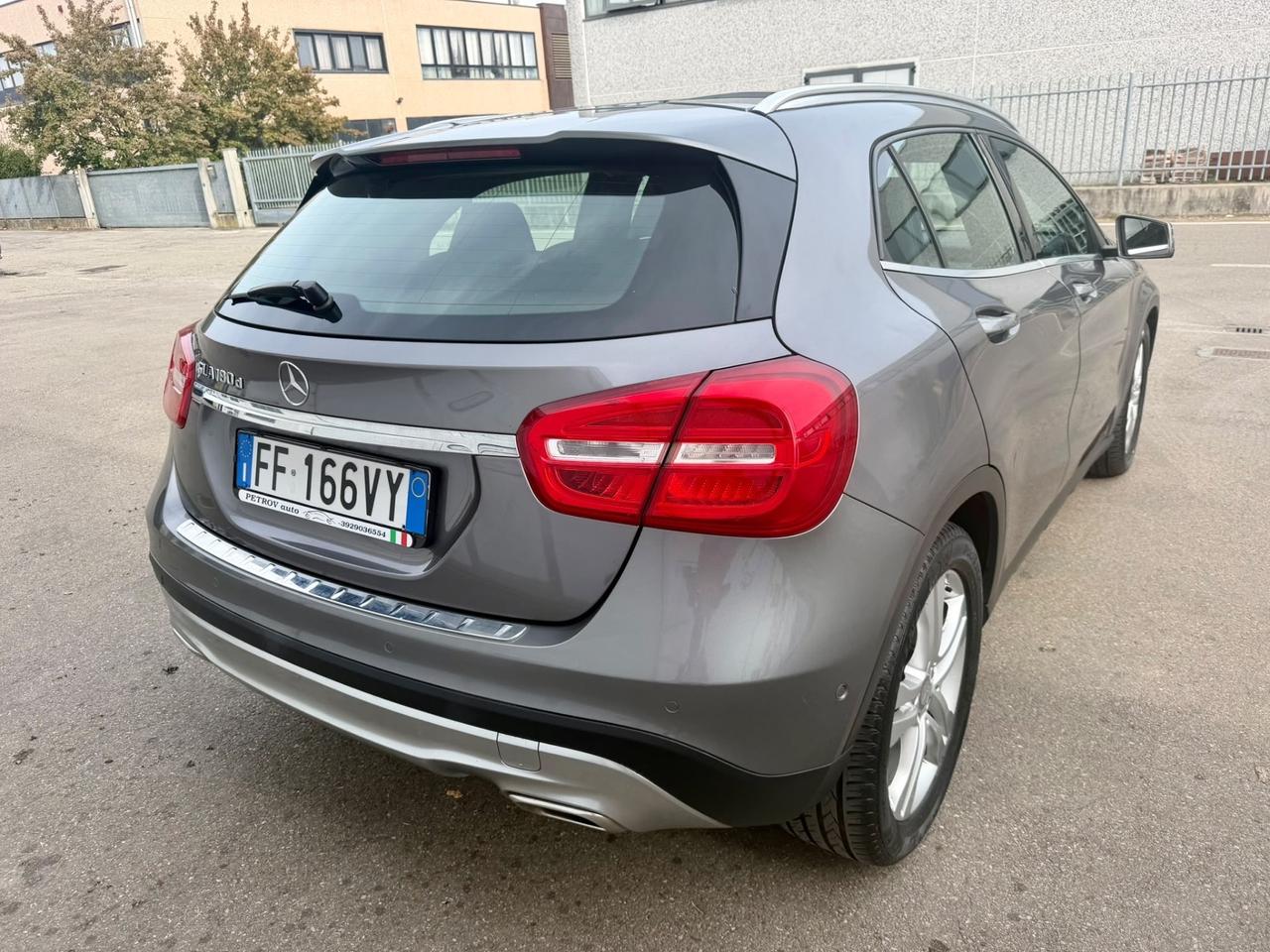 Mercedes GLA180d 197.000km 2016 euro6 neopatentati