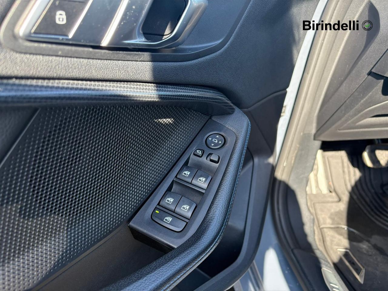 BMW Serie 1 (F40) - M 135i xDrive