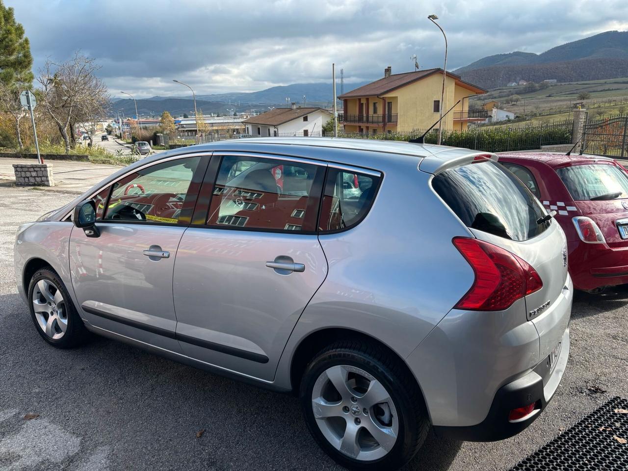 Peugeot 3008 1.6 HDi 115CV Active