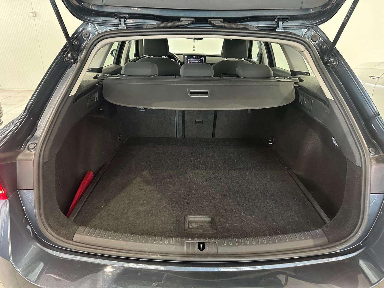 SEAT Leon IV 2020 Sportstourer 2.0 tdi Business 150cv dsg