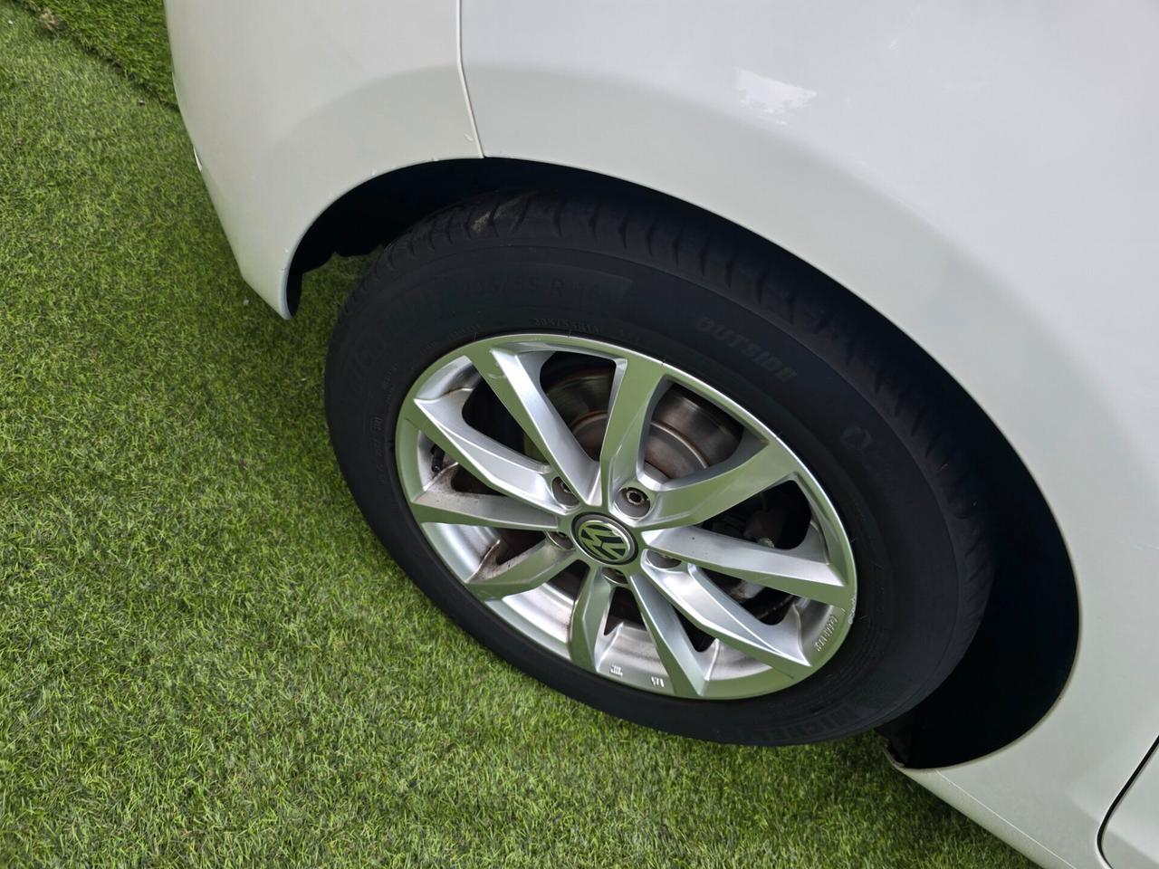 Volkswagen Golf 1.6 TDI 105CV-2012
