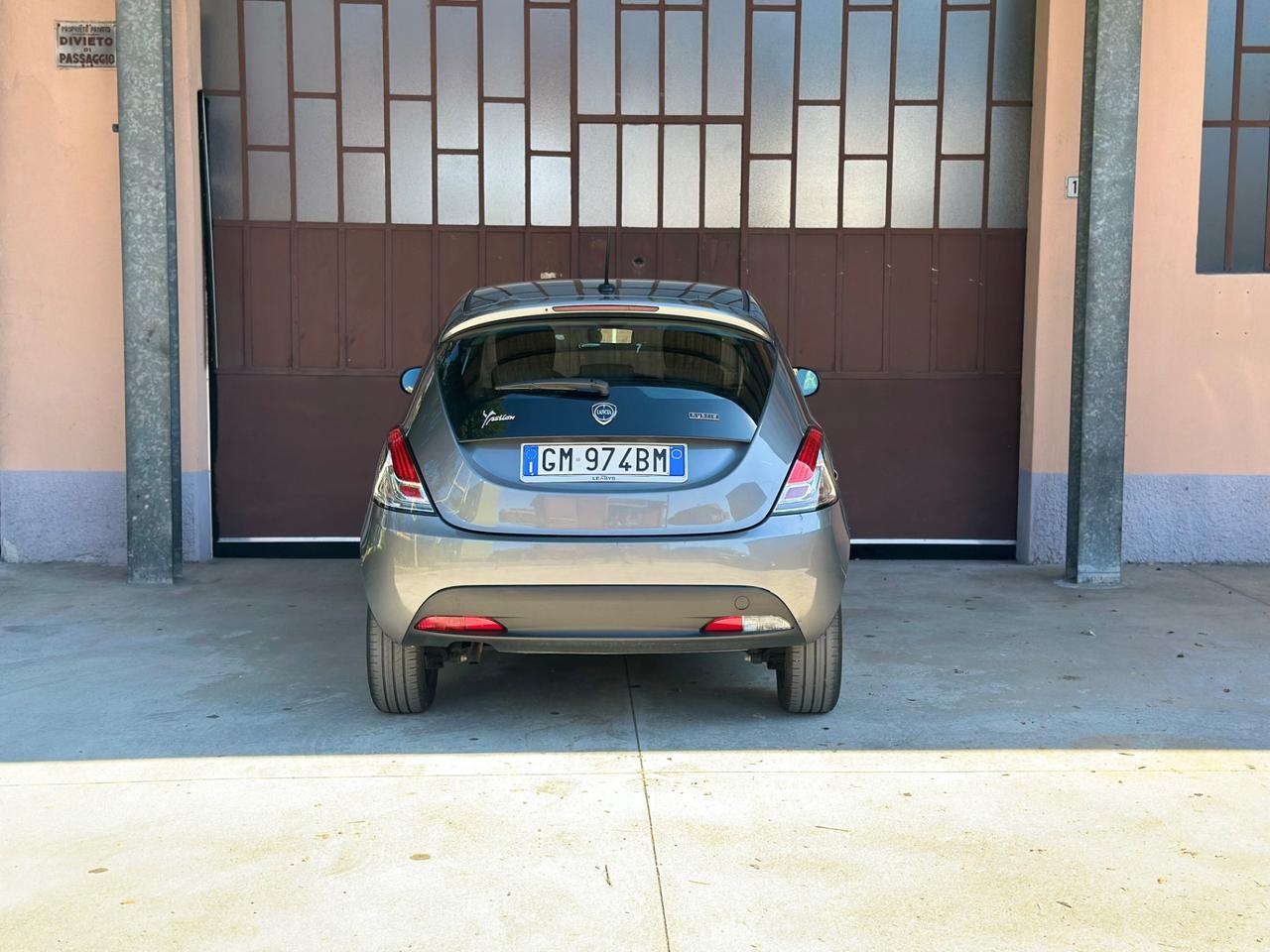 Lancia Ypsilon 1.0 FireFly S&S Hybrid 66’000km!