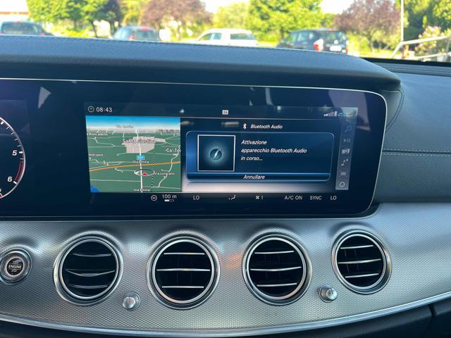MERCEDES-BENZ E 220 d Auto Premium Plus solo commercianti