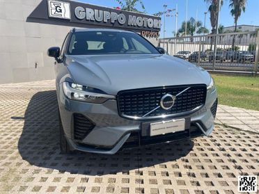 VOLVO - XC60 - B4 AWD Geartronic R-design