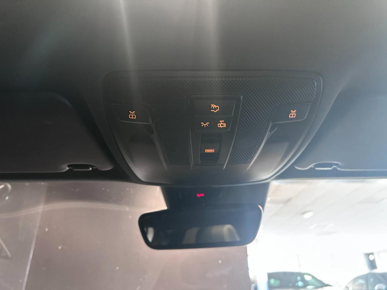 Mercedes GLA 200 d Night Edition auto
