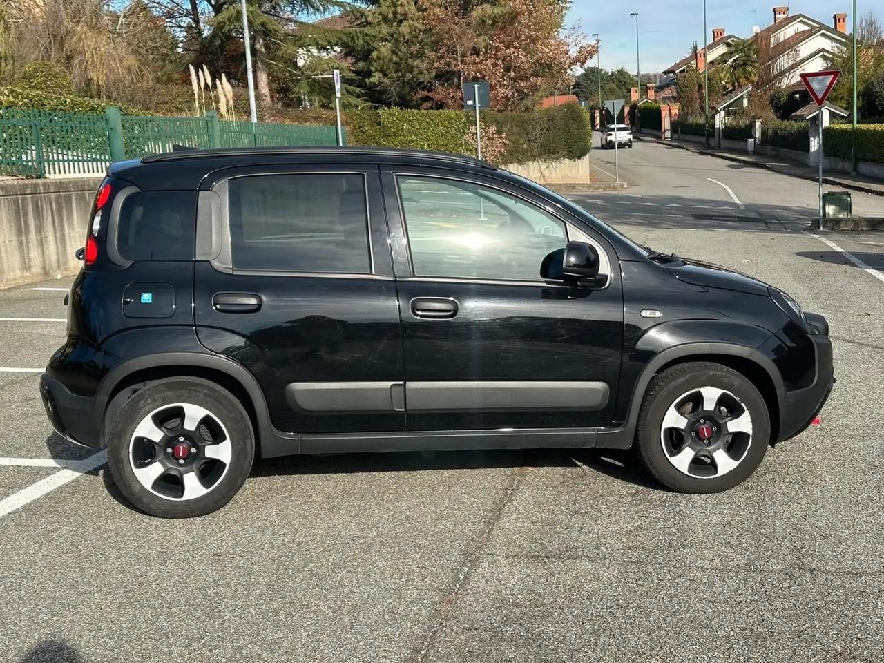 Fiat Panda 1.0 Firefly Hybrid City Cross