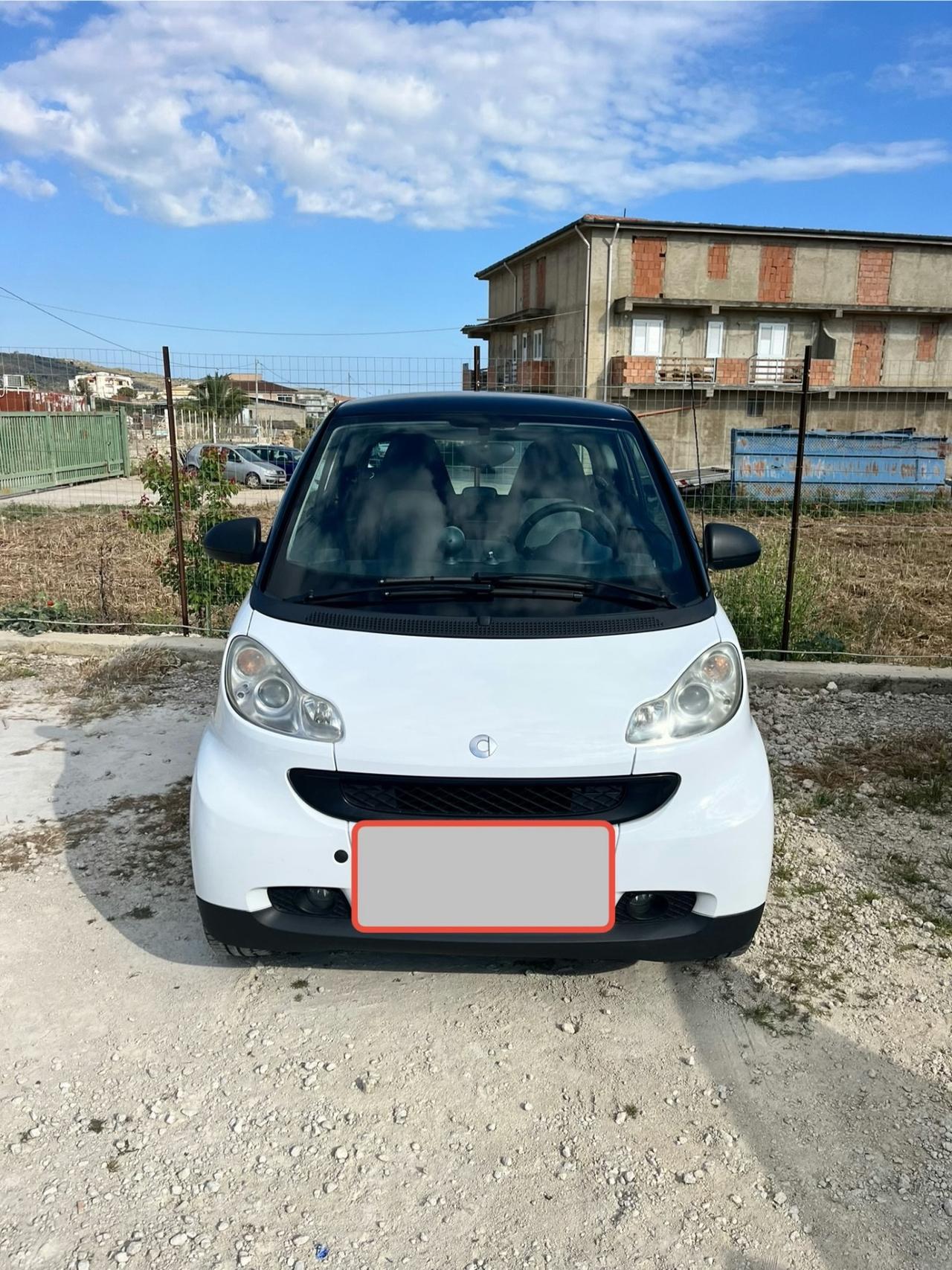 Smart ForTwo 1000 62 kW coupé passion